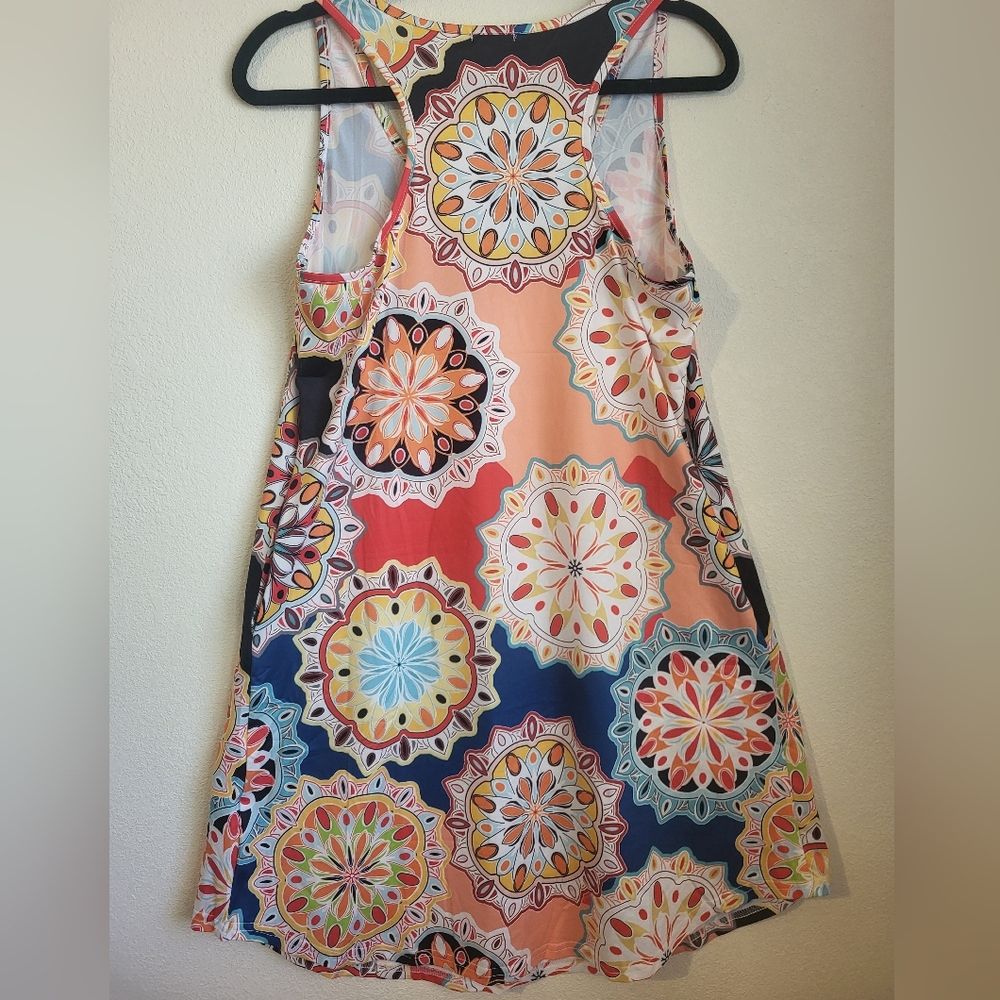 Lucky More Floral Racerback Tunic Dress With Pockets. Medium - Picture 7 of 11